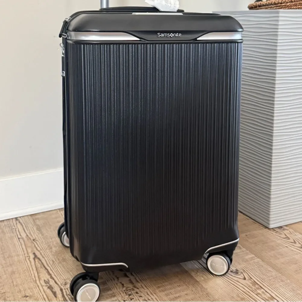 SAMSONITE 🔥SILHOUETTE  18 HARDSIDE LARGE SPINNER Travel bag, weekender luggage